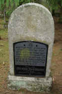Geroda Friedhof 144p.jpg (81786 Byte)