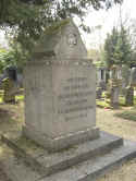 Trier Friedhof 102.jpg (95040 Byte)
