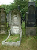 Nuernberg Friedhof a412.jpg (77509 Byte)