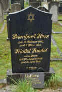Fuerth Friedhof n132.jpg (92055 Byte)