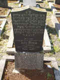 Kirchhain Friedhof 135.jpg (111791 Byte)