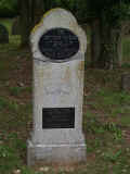 Meddersheim Friedhof 157.jpg (100565 Byte)