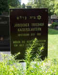 Kaiserslautern Friedhof 250.jpg (93599 Byte)