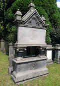 Aurich Friedhof 282.jpg (104249 Byte)