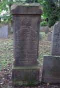 Emden Friedhof n303.jpg (91495 Byte)