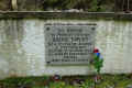 Erpfting Friedhof 173.jpg (201185 Byte)