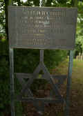 Braunsbach Friedhof 651.jpg (94905 Byte)
