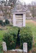 Aub Friedhof n163.jpg (88718 Byte)