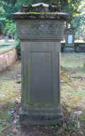 Stuttgart Friedhof Ho 2013 115.jpg (119438 Byte)