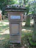 Stuttgart Friedhof Ho 2013 174.jpg (183866 Byte)