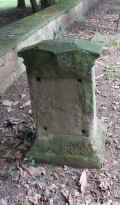 Stuttgart Friedhof Ho 2013 387.jpg (123535 Byte)