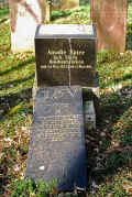 Assenheim Friedhof PICT0015A2_5V.jpg (223797 Byte)