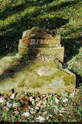 Assenheim Friedhof PICT0044A3_3V.jpg (282376 Byte)