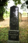 Uffhofen Friedhof IMG_3453.jpg (128600 Byte)