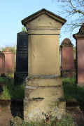 Walldorf Friedhof Prager 012.jpg (100740 Byte)