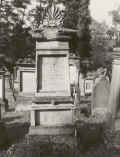 Bad Kissingen Friedhof BR 12-9.jpg (107225 Byte)