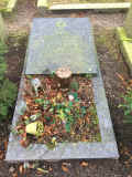 Cham Friedhof IMG_0971.jpg (290039 Byte)