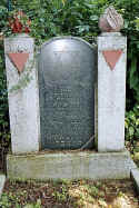 Ichenhausen Friedhof 107.jpg (84719 Byte)