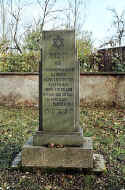 Illingen Friedhof 104.jpg (63104 Byte)