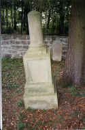 Oberwaldbehrungen Friedhof 102.jpg (65863 Byte)