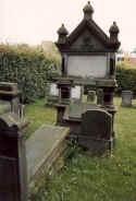 Aurich Friedhof 104.jpg (43429 Byte)