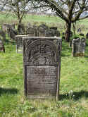 Hagenbach Friedhof 800.jpg (152068 Byte)
