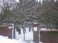 Breidenbach Friedhof 100.jpg (104535 Byte)