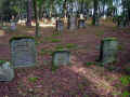 Zeckern Friedhof 300.jpg (127644 Byte)
