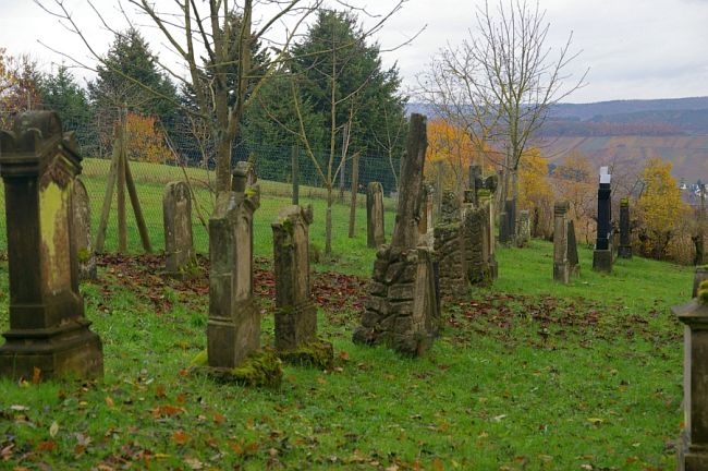 Der jüdische Friedhof in Brauneberg (Kreis Bernkastel-Kues)