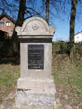 Gruesen Friedhof 479.jpg (120299 Byte)