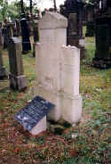 Merchingen Friedhof 166.jpg (72665 Byte)