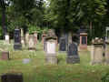 Mainz Friedhof n450.jpg (150421 Byte)