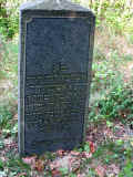 Niedermittlau Friedhof reSte 005.jpg (173730 Byte)