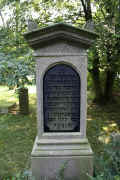 Neustadt-Goedens Friedhof 1107.jpg (140328 Byte)