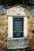 Ermreuth Friedhof 13010.jpg (136615 Byte)