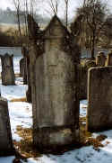 Moenchsdeggingen Friedhof 105.jpg (65986 Byte)