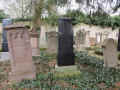 Warburg Friedhof IMG_8539.jpg (218896 Byte)