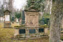 Mainz Friedhof n220.jpg (79833 Byte)